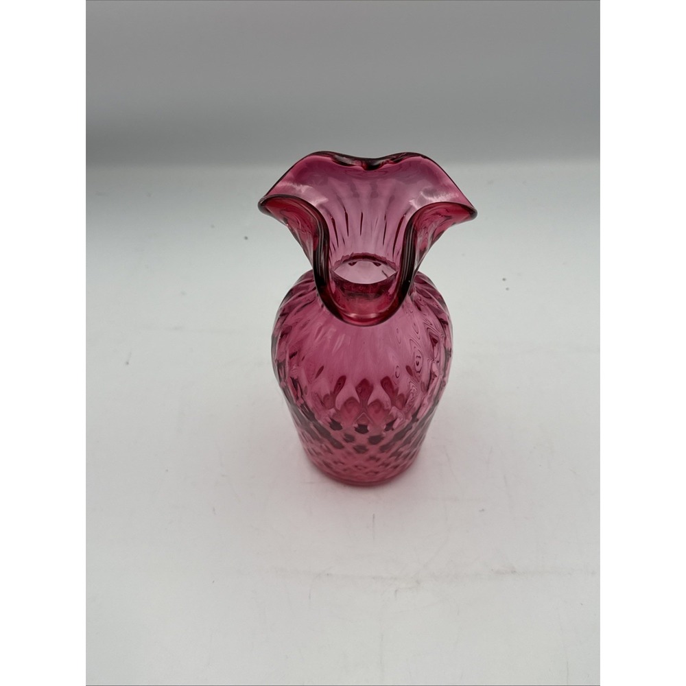 Vintage Hand Blown 8" Cranberry Glass Vase w/ Scalloped Rim & Diamond Pattern - Picture 11 of 14